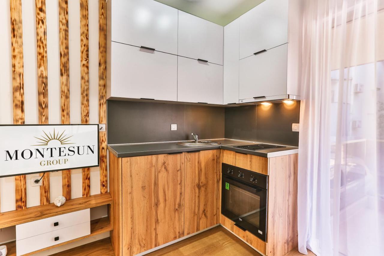 Montesun Boka Apartments Budva Ngoại thất bức ảnh