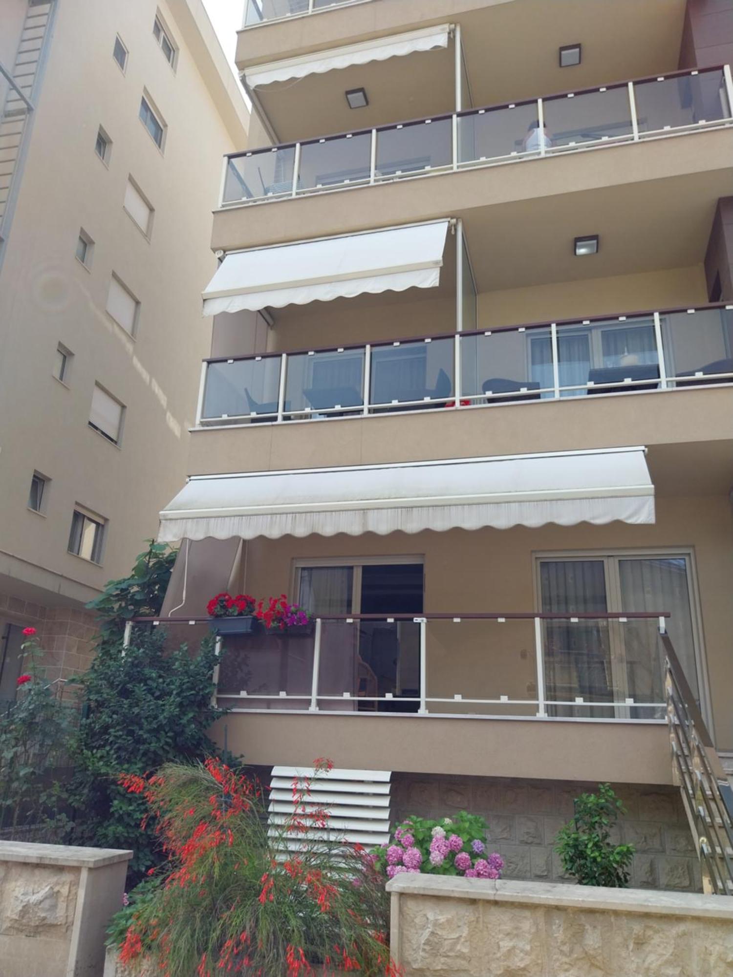 Montesun Boka Apartments Budva Ngoại thất bức ảnh