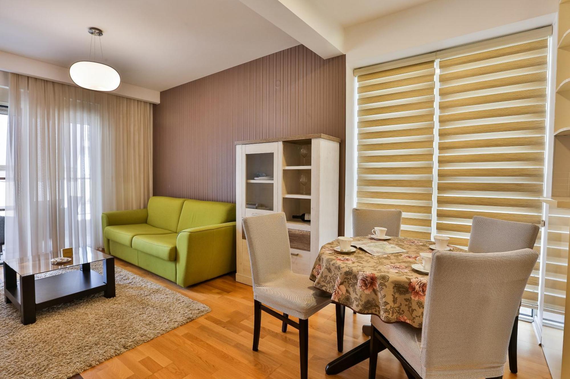 Montesun Boka Apartments Budva Ngoại thất bức ảnh