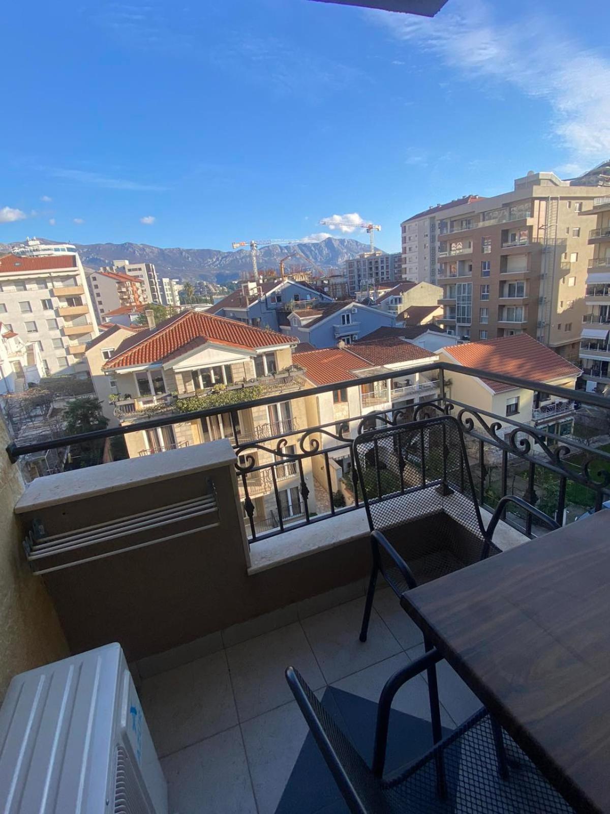 Montesun Boka Apartments Budva Ngoại thất bức ảnh