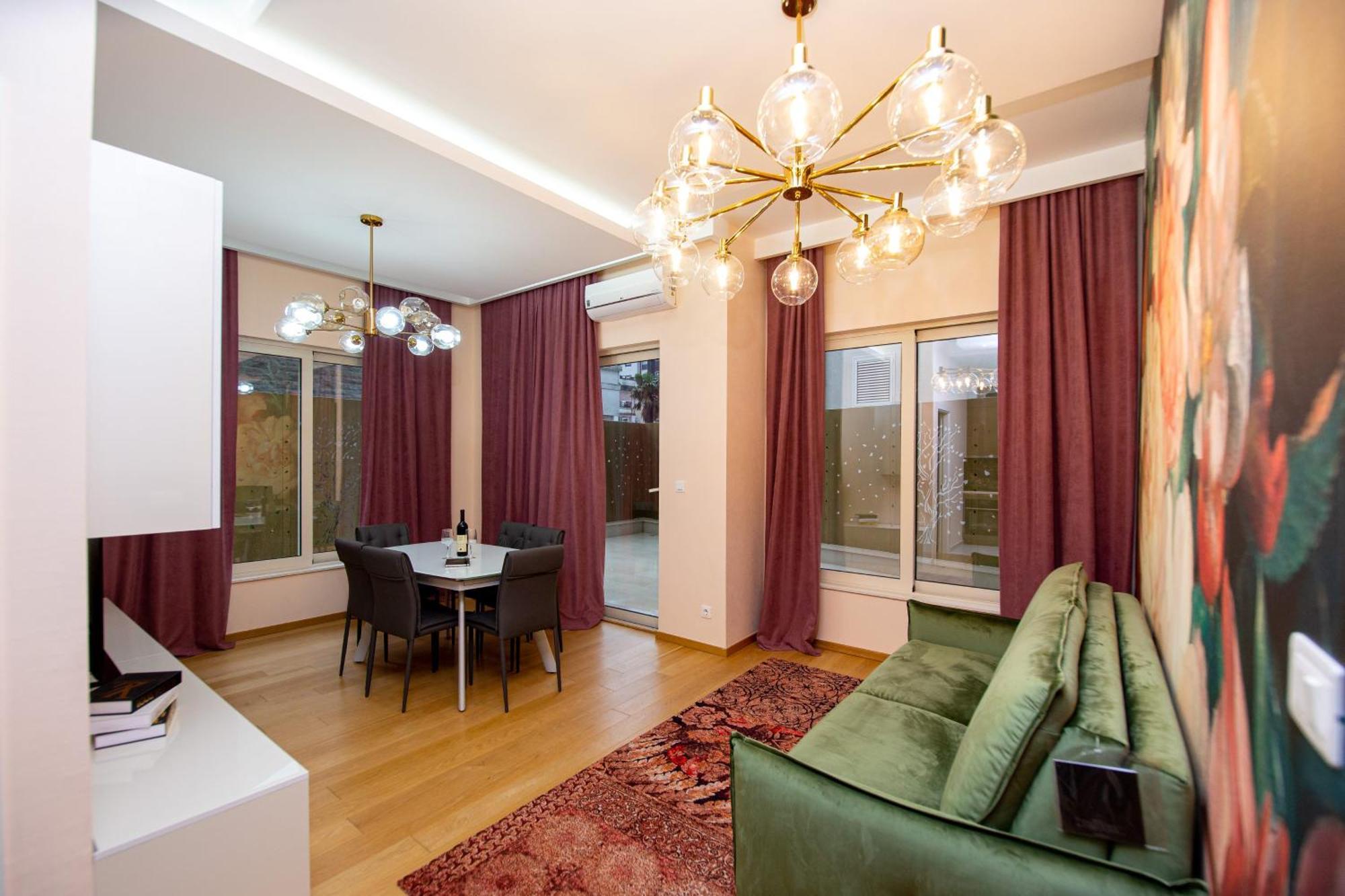 Montesun Boka Apartments Budva Ngoại thất bức ảnh